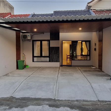 Rumah Alam Taya Syariah Yogyakarta Luaran gambar